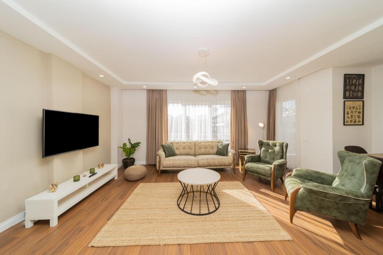 דירות אנטליה Central Flat With Balcony Near Sea In Muratpasa מראה חיצוני תמונה